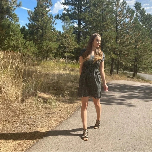 Banana Republic Dress - Picture 6 of 8